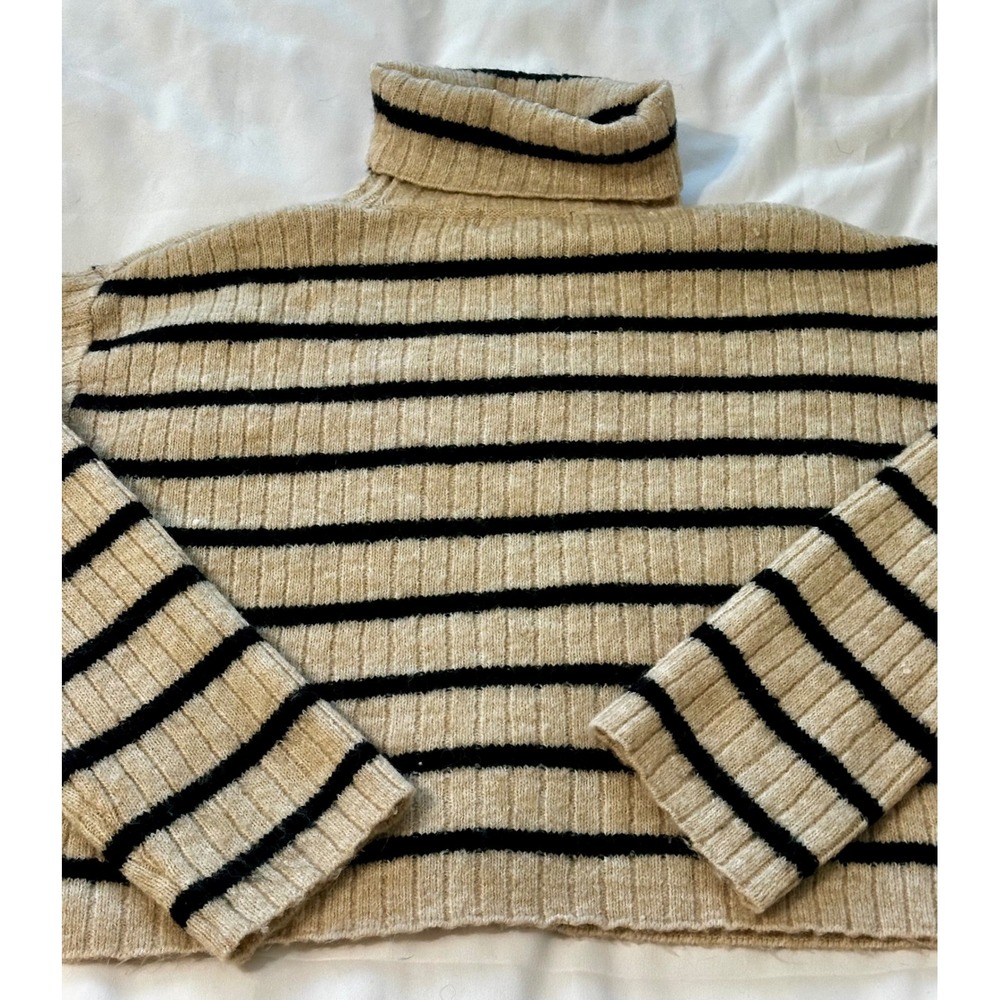 H&M Striped Turtleneck Sweater Beige Black Ribbed Knit Pullover US 12/14